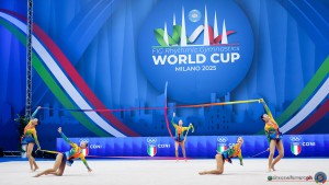 aa q group jpn   japan sfe09331 copia simone ferraro ph